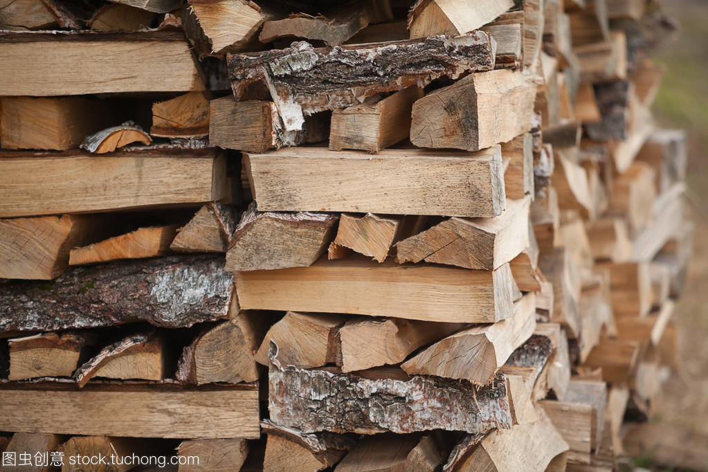 木材燃料为能源行业的